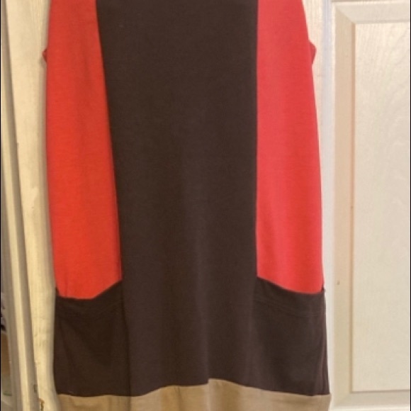 Color Block Dress - Picture 7 of 7